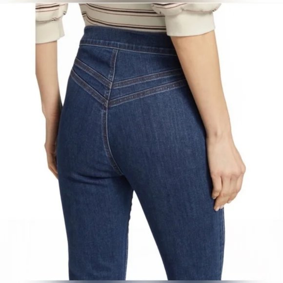 SOLD     NWT Exaggerated Flare High Rise Sheridan Jeans - Picture 3 of 11